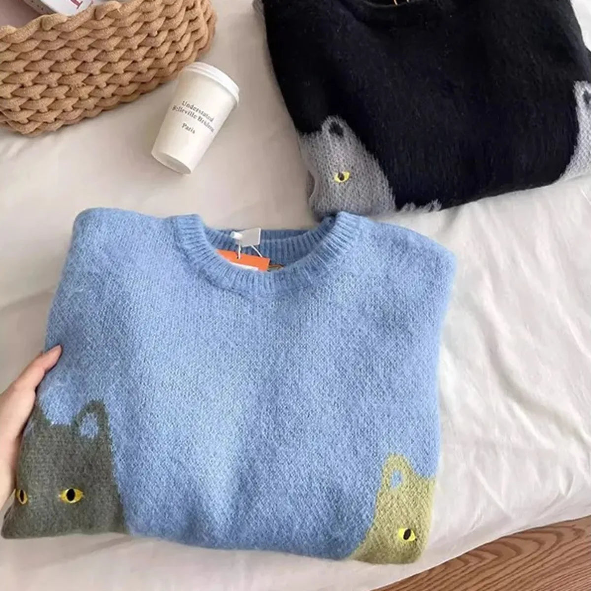Cartoon Cat Graphic Knitted Sweater Men Oversized Hip Hop Streetwear Autumn Winter Pullover Black Loose Casual Jumper