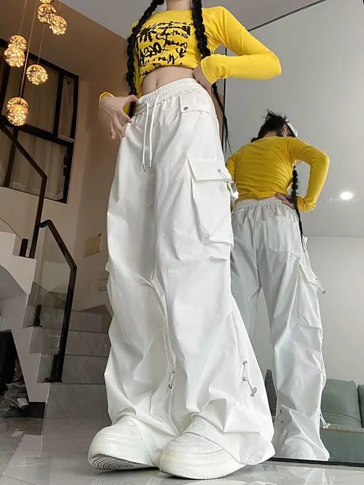 2025 Hip Hop Style White Y2k Baggy Kpop Pleated Trousers Cargo Parachute Pants Oversized Korean Streetwear Wide Leg Joggers 90s