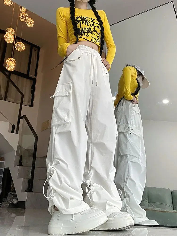 2025 Hip Hop Style White Y2k Baggy Kpop Pleated Trousers Cargo Parachute Pants Oversized Korean Streetwear Wide Leg Joggers 90s