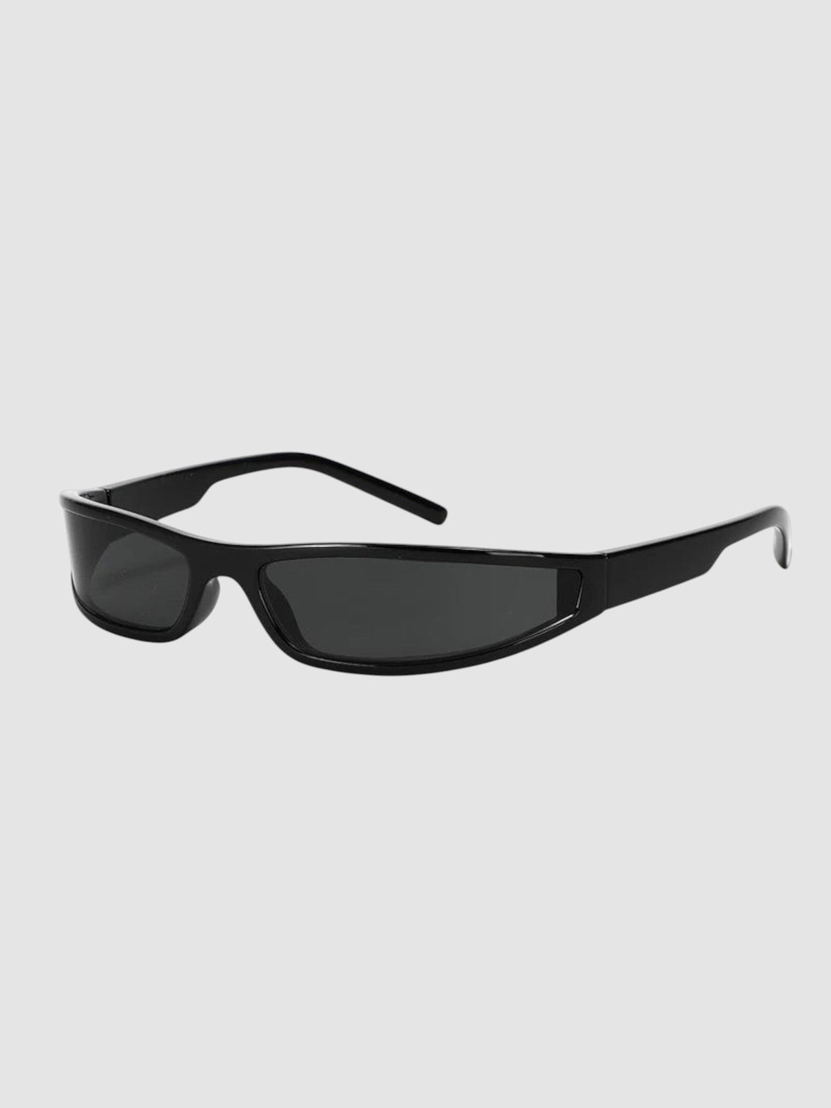 Y2K Studio black retro Y2K sunglasses with a seamless one-piece block frame and dark reflective lenses