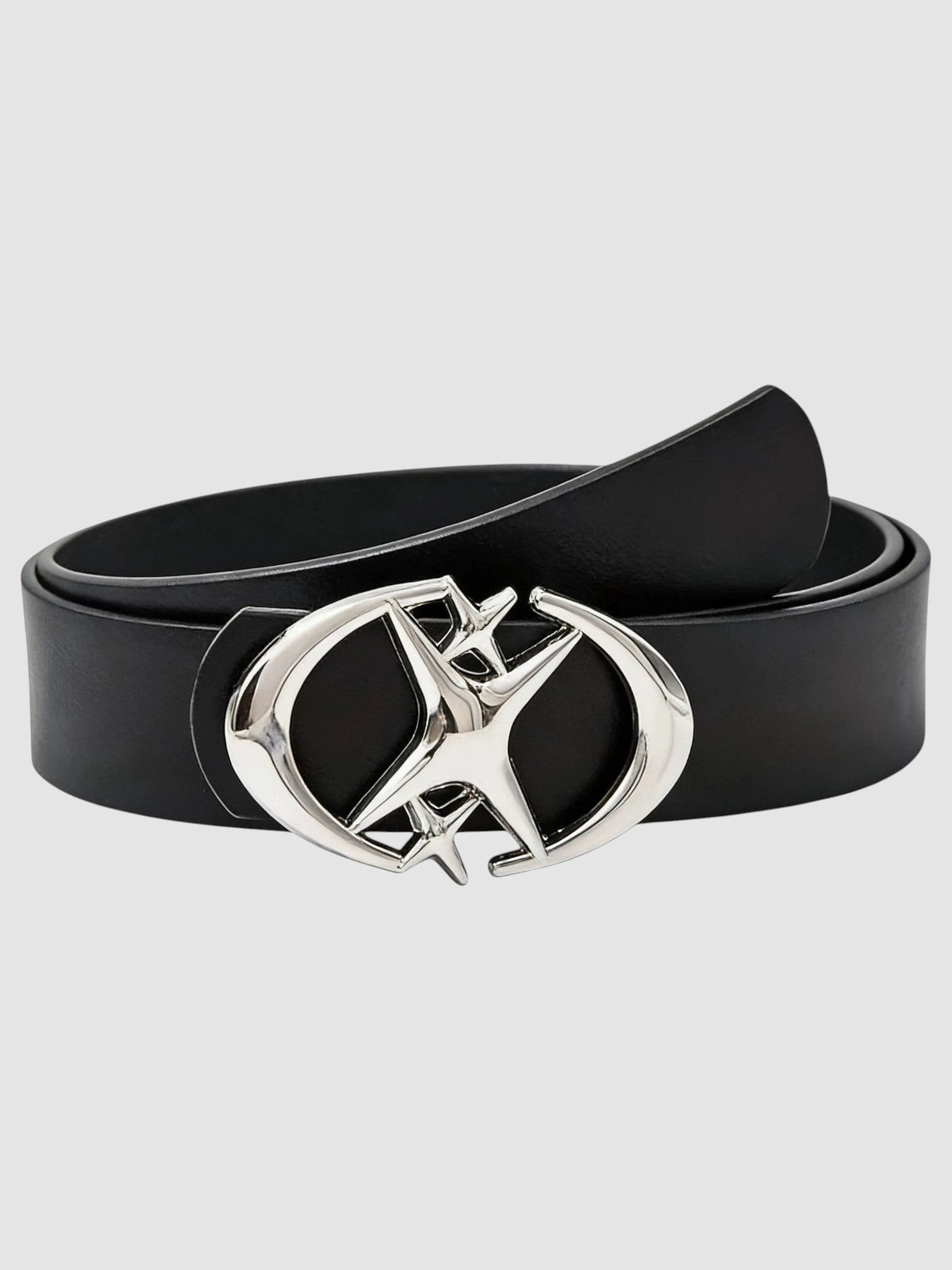 Y2K Studio black faux leather belt featuring a shiny silver star-shaped buckle with a sleek, modern design.