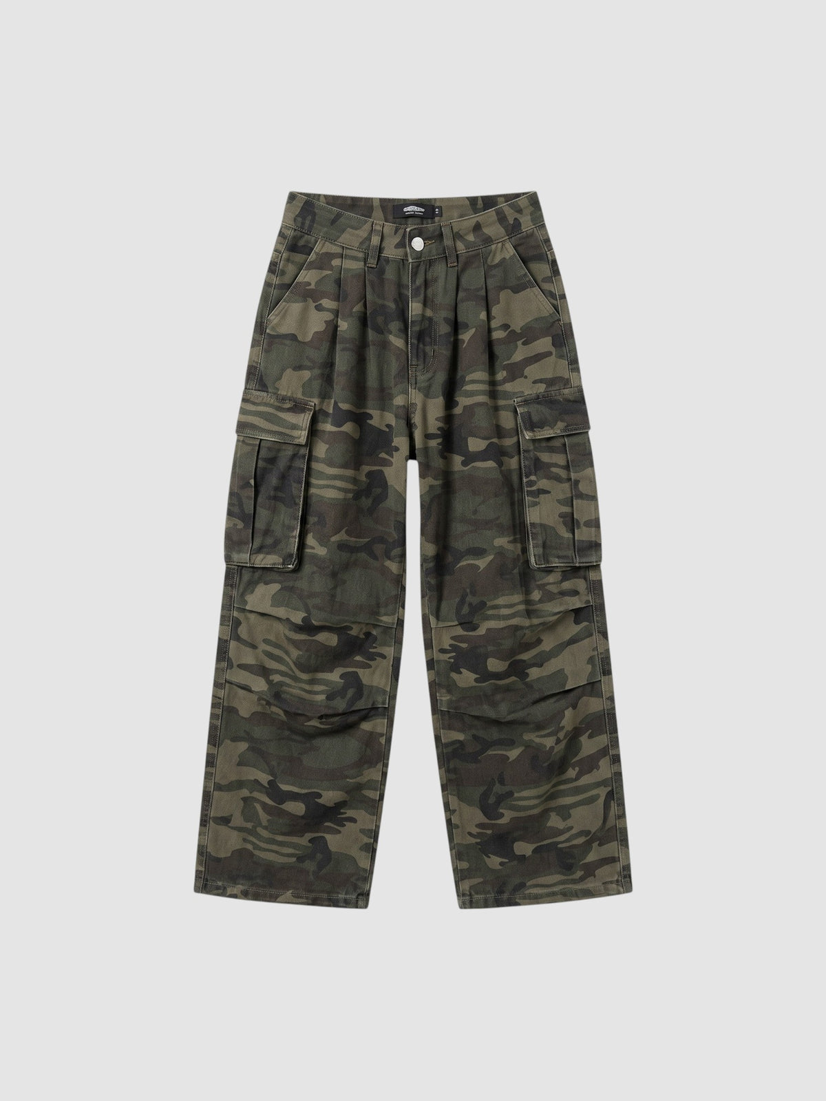 Y2K Studio high-waisted camouflage cargo pants for women in olive and brown with side pockets and pleated front