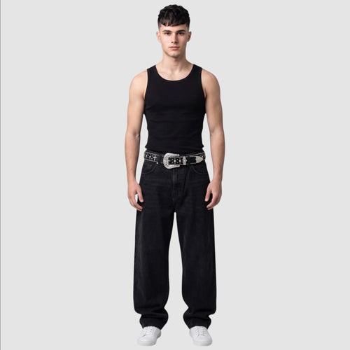 Y2K Studio Ceinture Diamant featuring a black faux leather belt with rhinestones and an ornate silver western buckle.