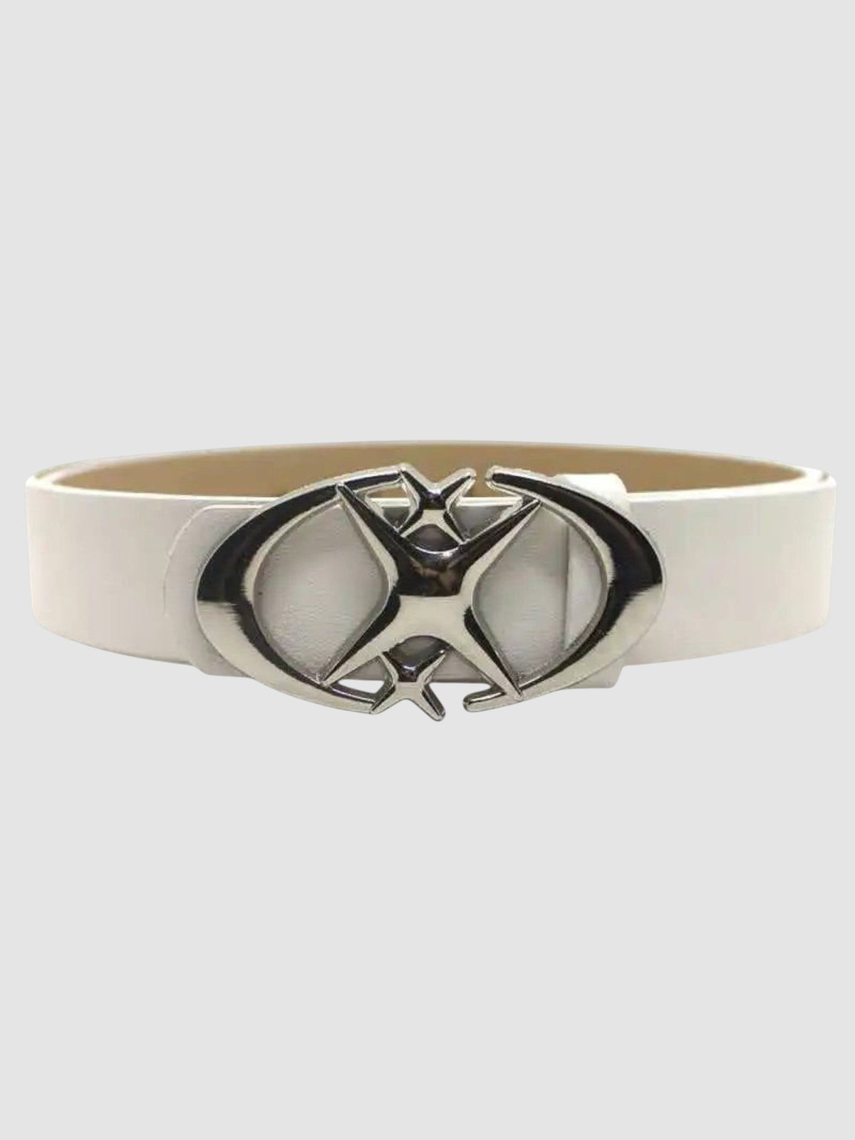 Y2K Studio white faux leather belt featuring a shiny silver star-shaped buckle with curved crescent blade details.